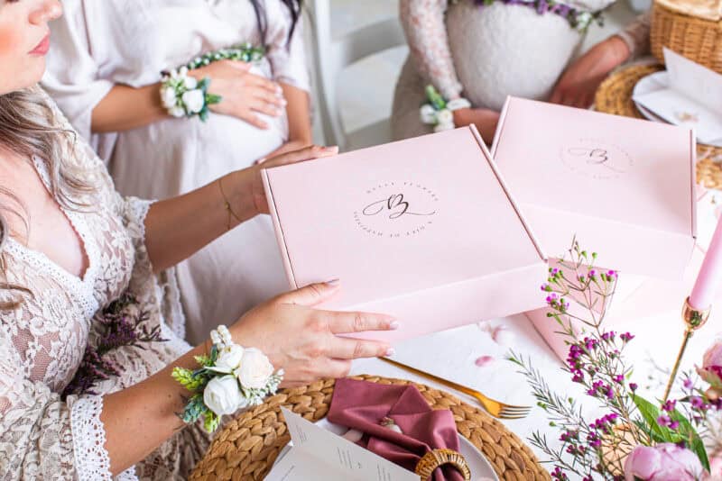 Pure Blossom Polscorsage handgemaakt accessoire - Afbeelding 2
